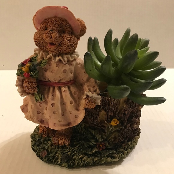 Teddy Bear With Stump Planter 6.5” Tall x 5.5” - Picture 1 of 8